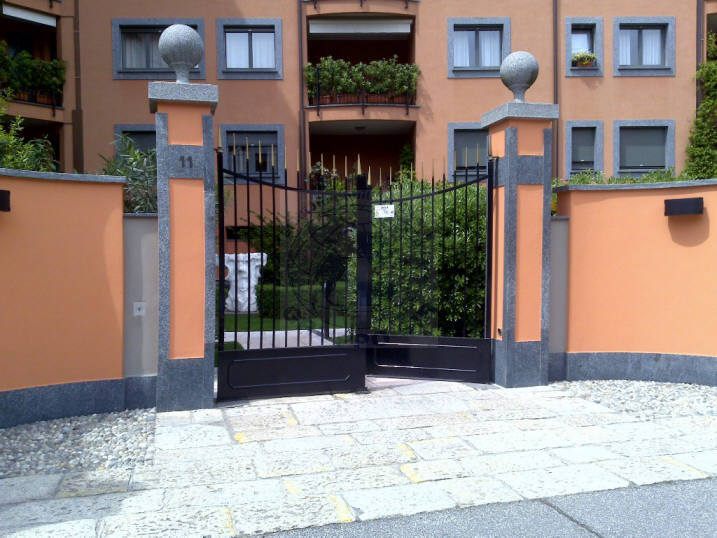 MONZA CENTRO - Confortevole bilocale arredato